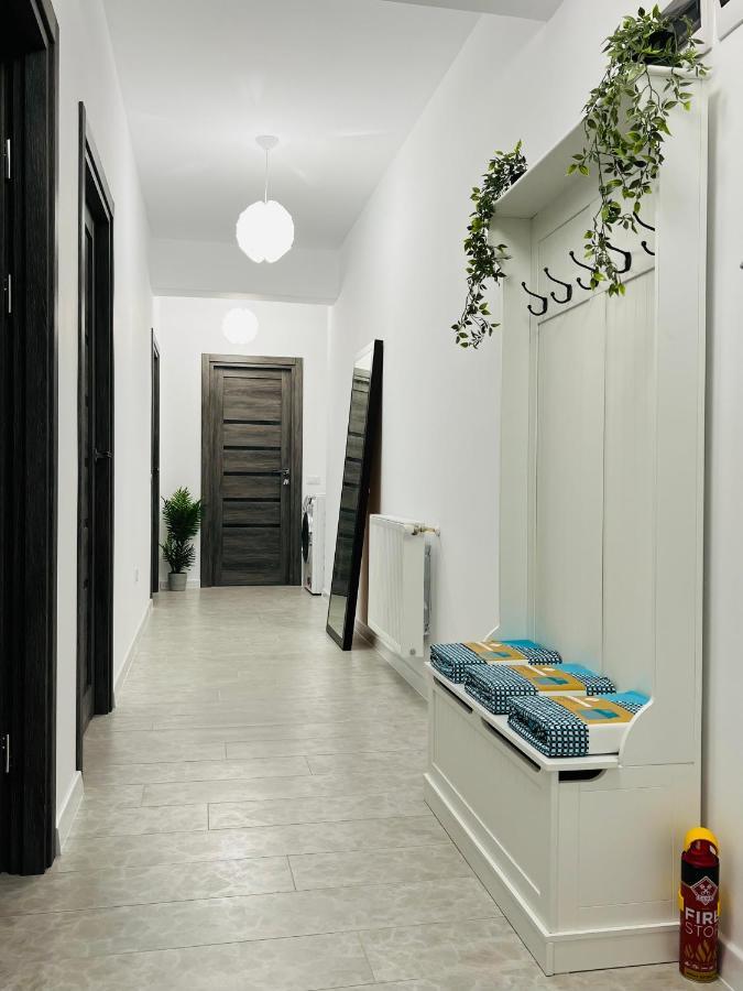 Апартаменти Altheda Living Blue Luxury 29E-4 Sfintu Ilie Екстер'єр фото